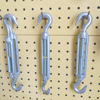 Commercial Type Turnbcukle in Electro Galvanized Surface